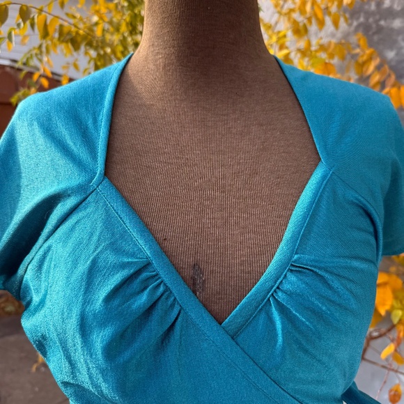Gorgeous Vintage 70s Teal shimmer wrap dress - Picture 5 of 7